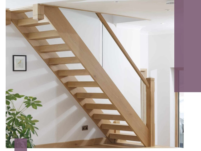 Изготовление деревянных лестниц под ключ в Нижнеудинске для дома