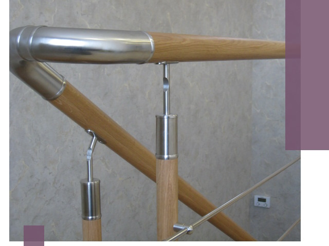 Комбинированные перила на заказ в Нижнеудинске — монтаж и производство