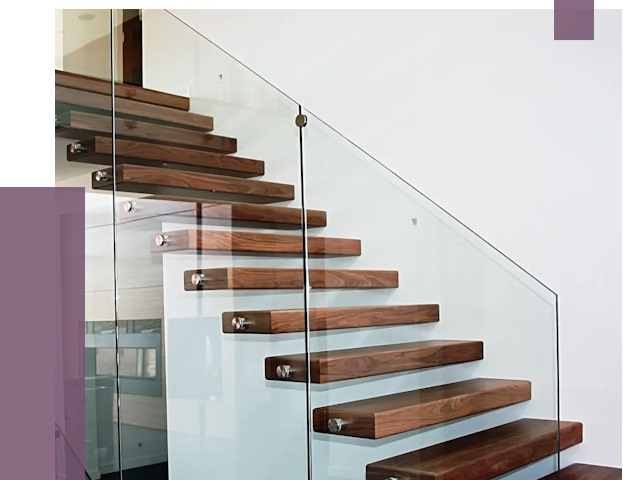 Стеклянные перила для лестницы в Нижнеудинске от 14748 руб.