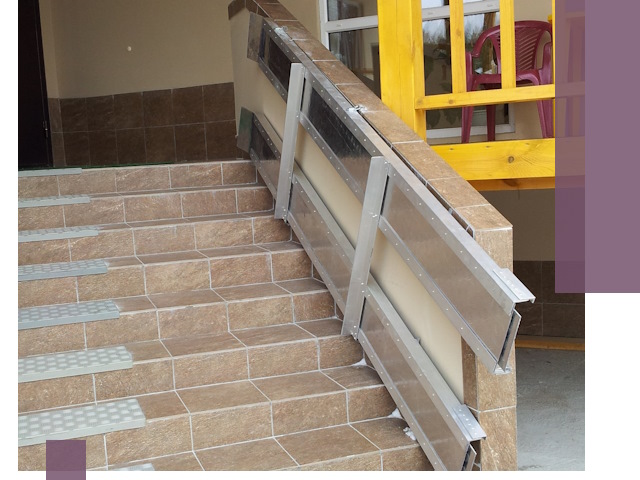 Откидные пандусы под ключ в Нижнеудинске — монтаж и демонтаж