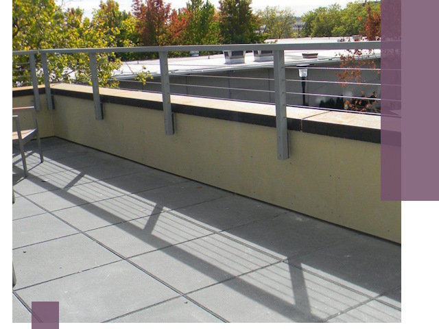 Металлические парапеты под ключ в Нижнеудинске: монтаж и изготовление