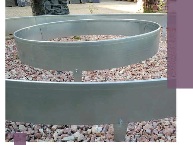 Нержавеющие бордюры под ключ в Нижнеудинске — изготовление и монтаж