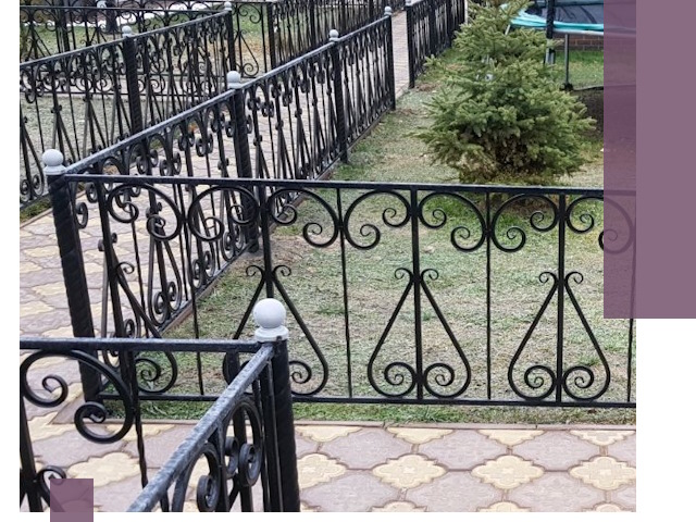 Кованые газонные ограждения под ключ в Нижнеудинске